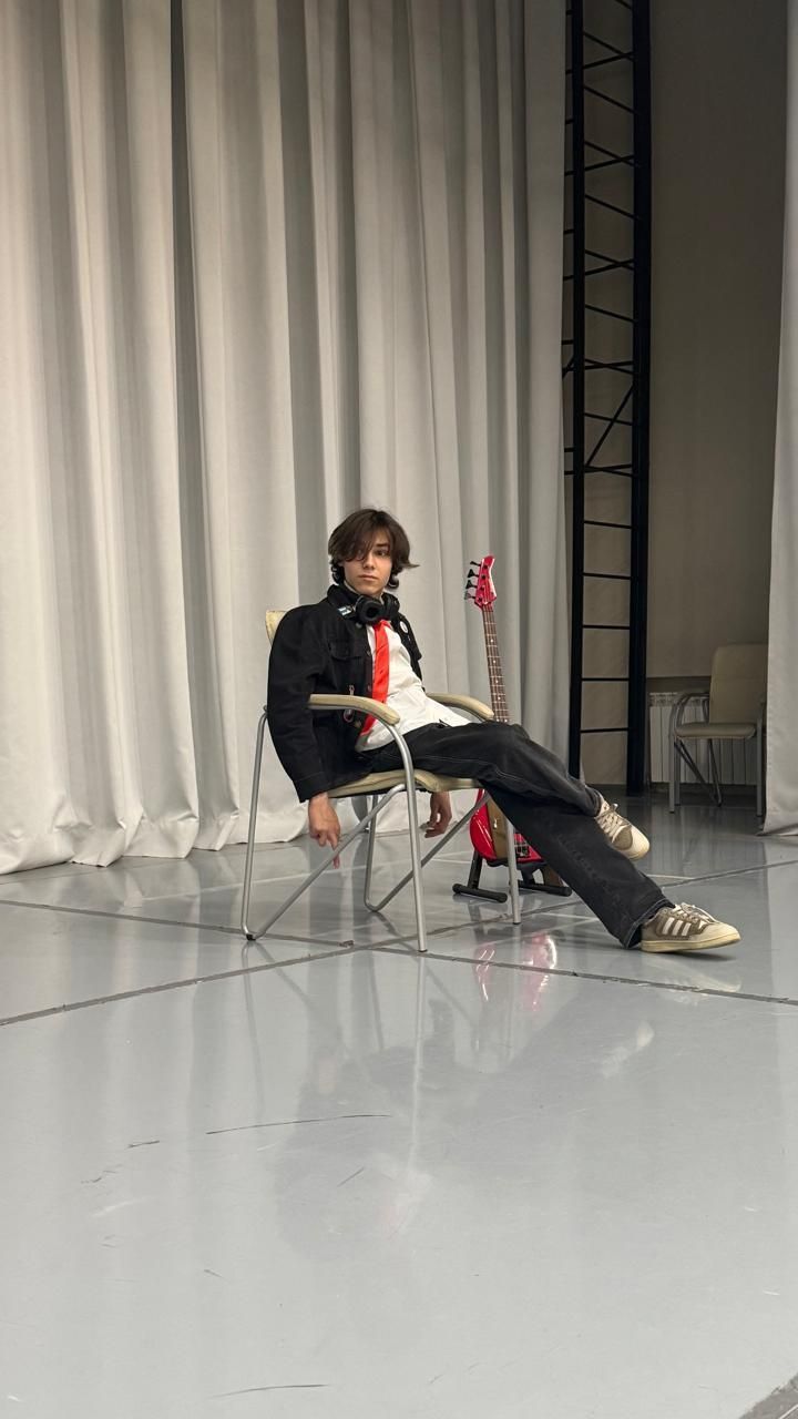 Зеленодолец Данияр  Залаединов выступит на концерте бардовской песни «Снова осень закружила карусель мелодий…»