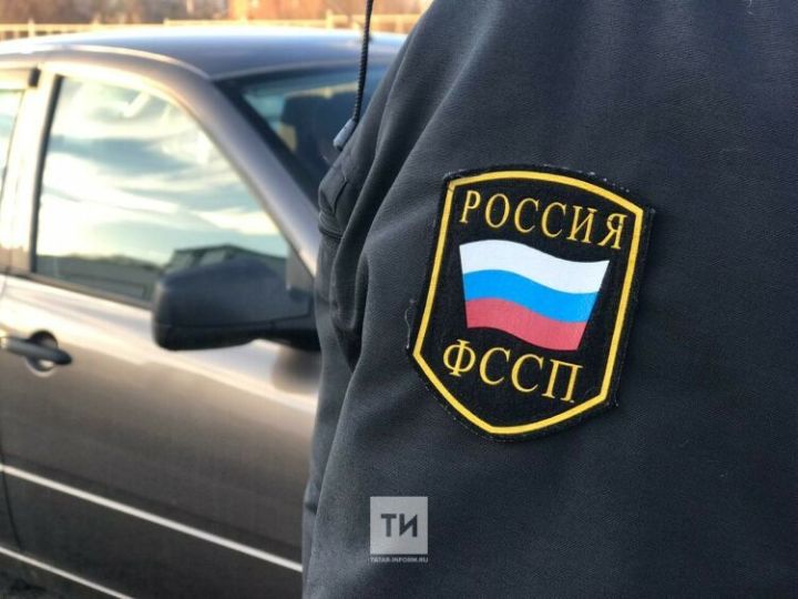 Житель Зеленодольска на месте погасил долг по налогам, чтобы спасти автомобиль от ареста