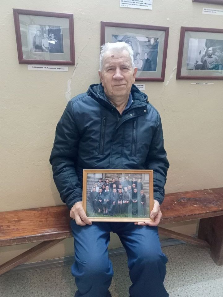 Одноклассник художника Константина  Васильева передал в музей фотографию из далёкого детства