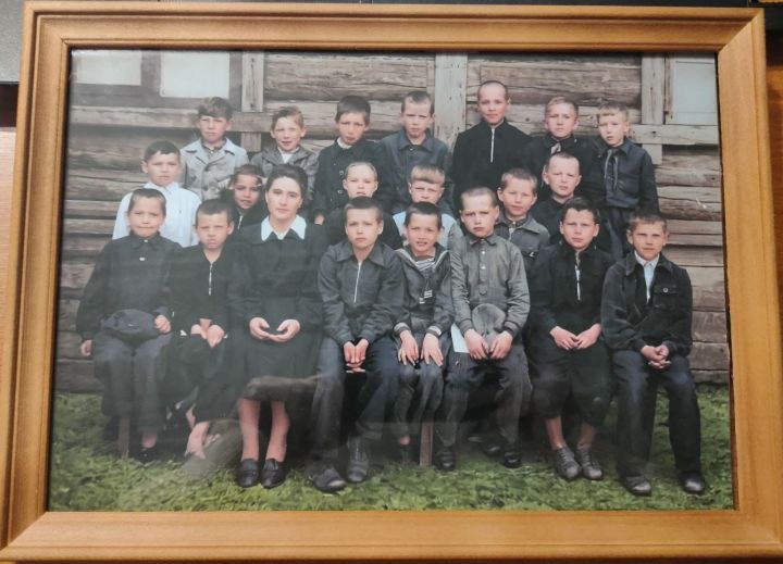 Одноклассник художника Константина  Васильева передал в музей фотографию из далёкого детства