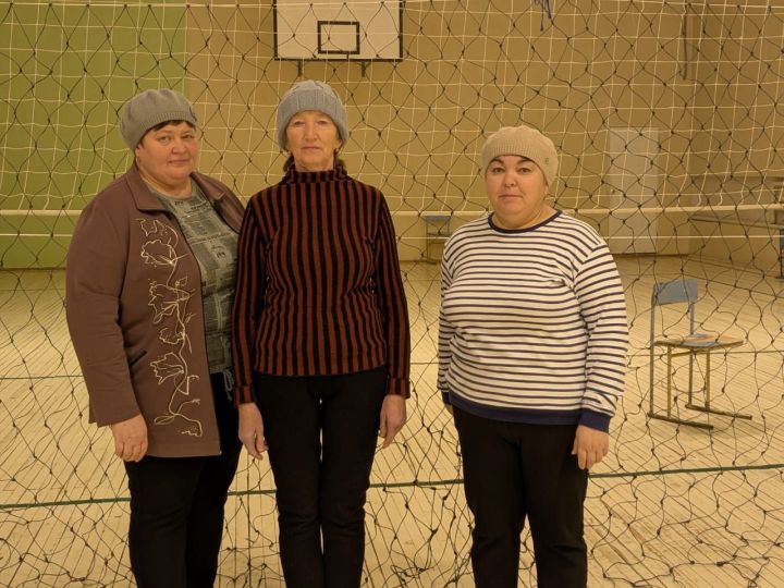 В  штабе волонтеров села Северные Нурлаты продолжает кипеть работа