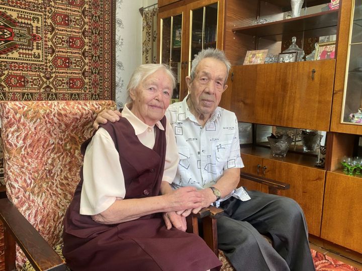 Зеленодольские супруги-долгожители Беспаловы  ведут свою семейную лодку уже 65 лет