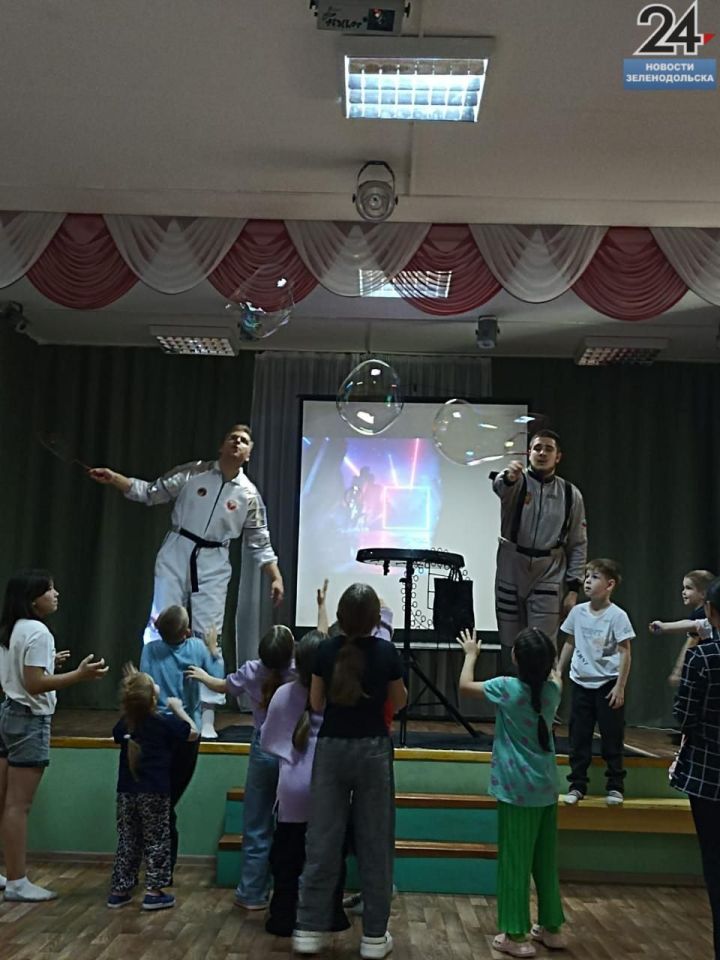 Космическое путешествие устроили волонтеры РОО «Доброе сердце» для воспитанников Нурлатского Доброго Дома