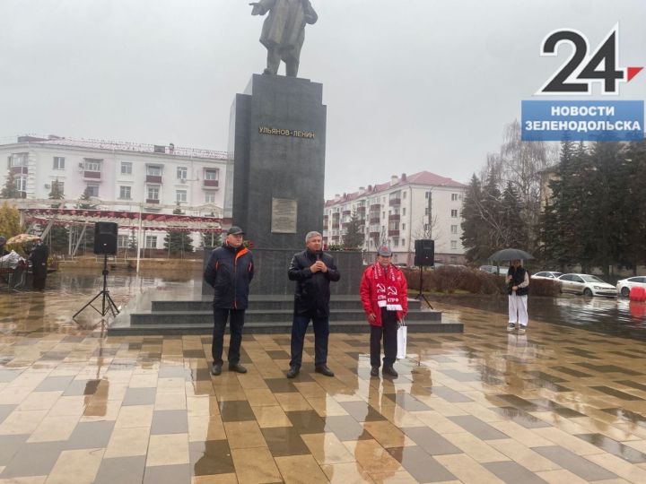 в Зеленодольске после реставрации торжественно открыли памятник В.И. Ленину