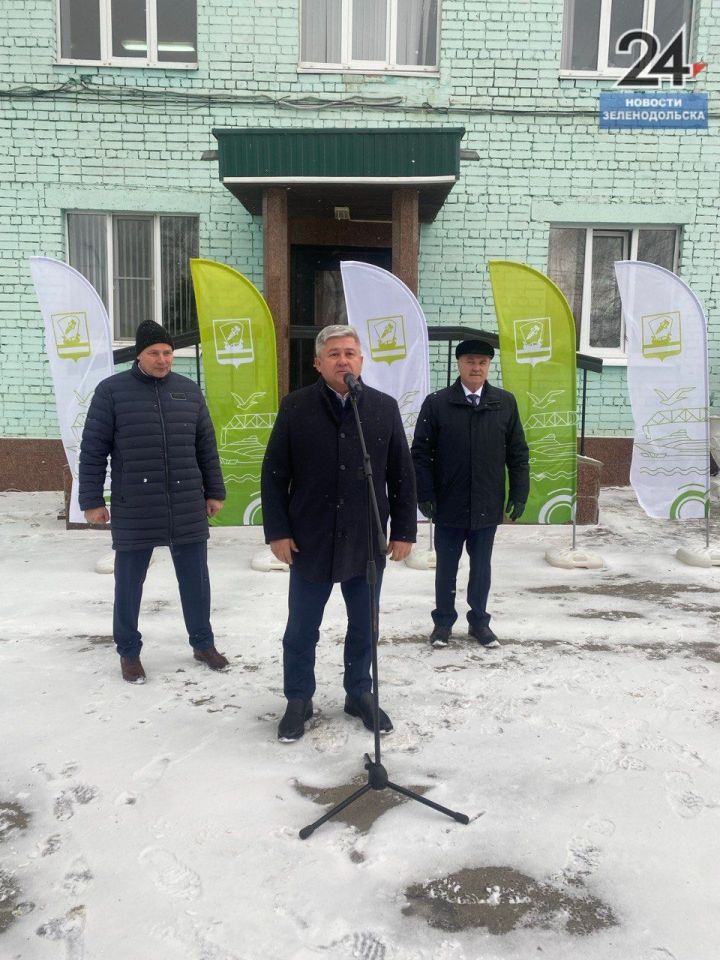 В Зеленодольске на городской маршрут вышли 12 новых автобусов