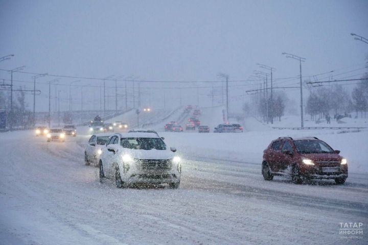 В понедельник ожидается сильный снег и метели