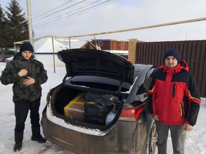 Нурлатский штаб волонтеров «Надежда» передал бойцам полка 1234 очередную партию гуманитарной помощи