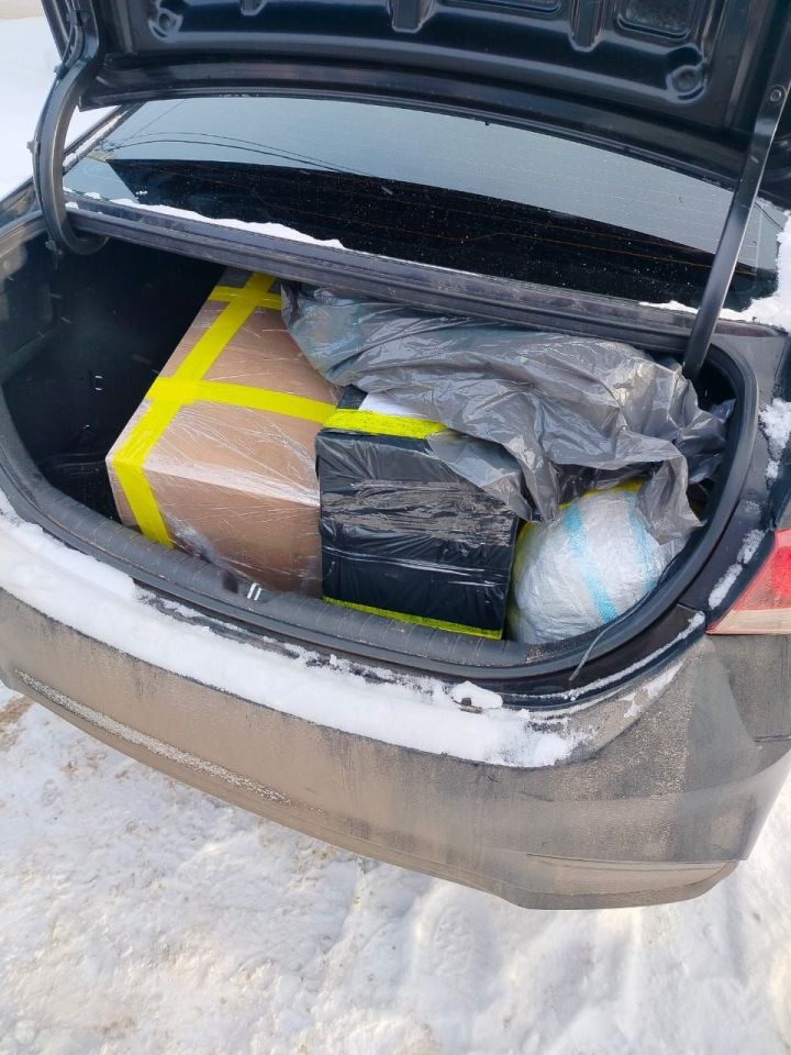 Нурлатский штаб волонтеров «Надежда» передал бойцам полка 1234 очередную партию гуманитарной помощи