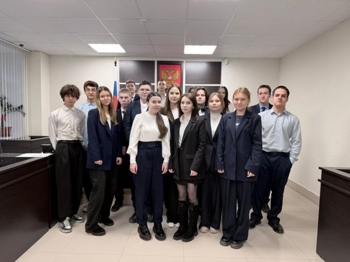 Судья Дарья Дроздова провела занятие со школьниками