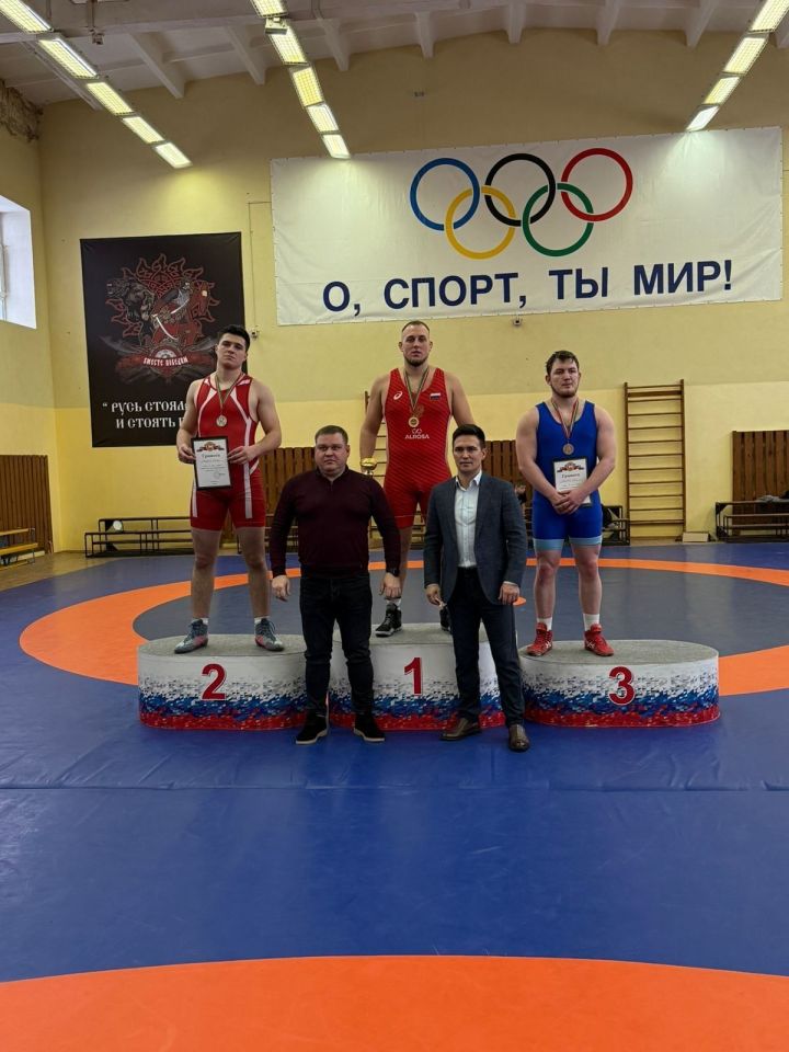 Зеленодолец стал чемпионом Татарстана по греко-римской борьбе
