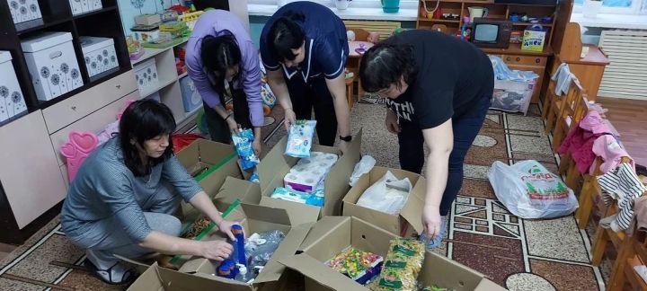 В 9 детском саду «Алёнушка» прошла благотворительная акция «Для СВОих»