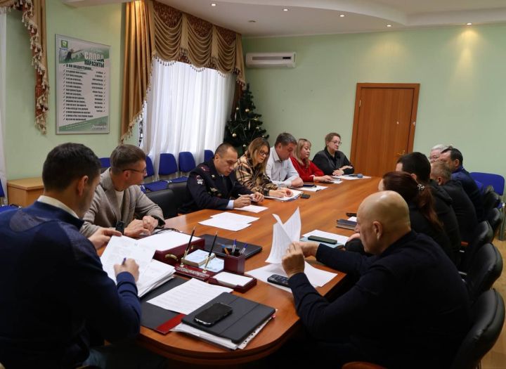 В Зеленодольске на комиссии БДД обсудили вопросы безопасности в новогодние праздники