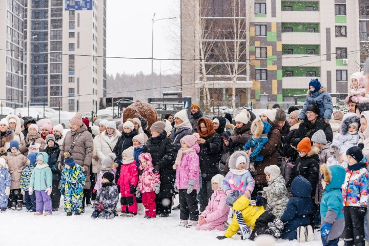 В микрорайоне «Акварели» прошел новогодний праздник