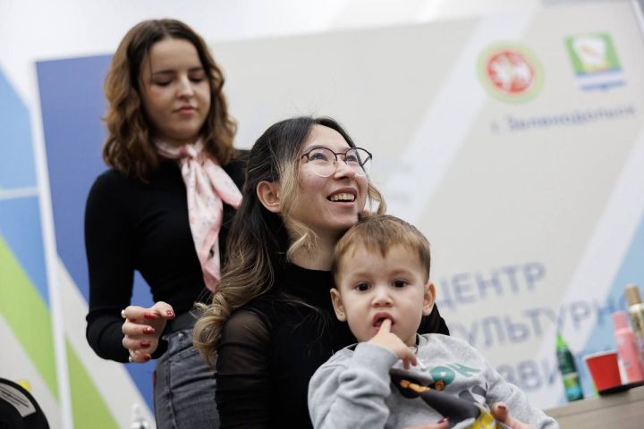 ЗМК и социальный проект «Преображение» организовали «День красоты» для одиноких мам