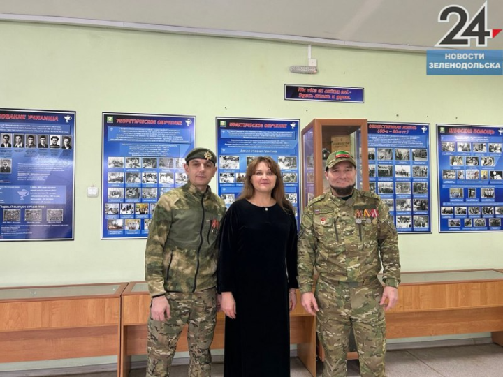 Новогоднее тепло от наших защитников!