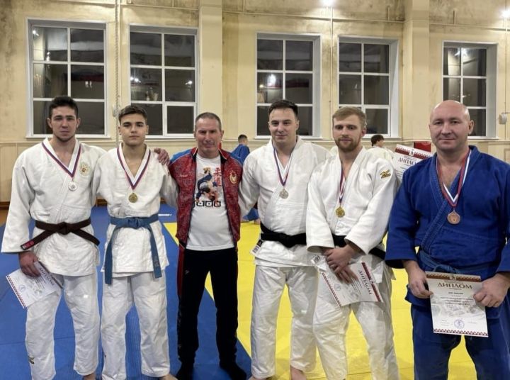 Зеленодольский спортсмен выиграл открытый Кубок Республики Марий Эл по дзюдо среди мужчин