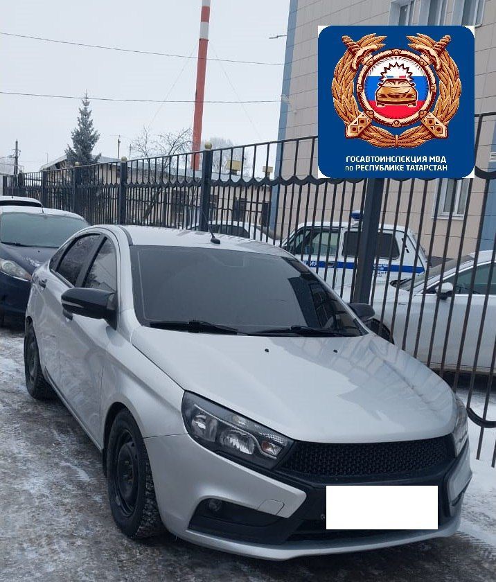 Водителя арестовали на 7 суток за тонировку автомобиля