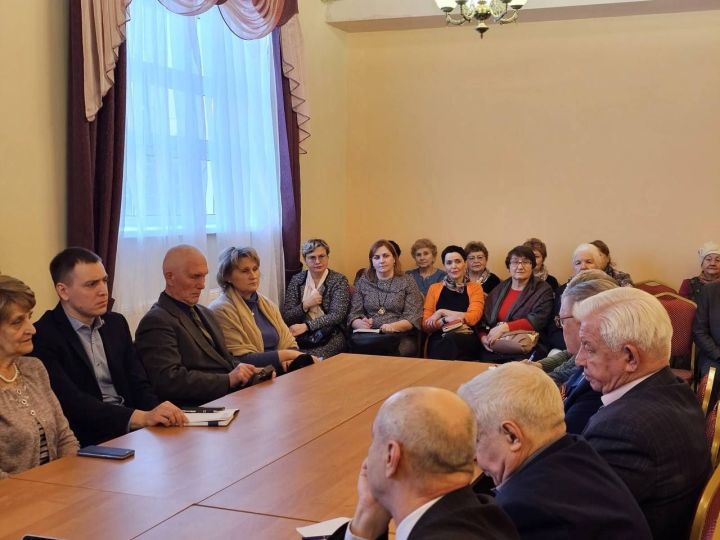 В Зеленодольске решают, где установить стелу «Город трудовой доблести»