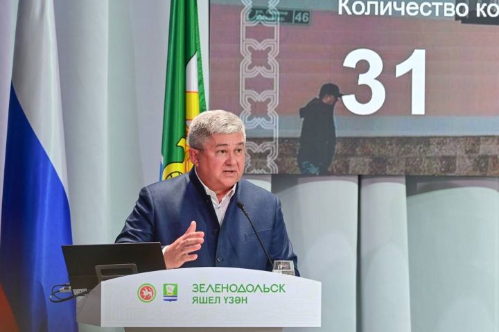 Михаил Афанасьев попросил руководство республики быстрее завершить ремонт больницы в Васильево