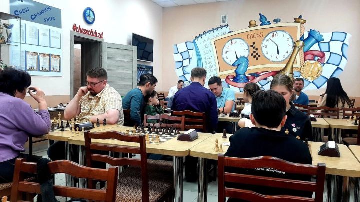 Шахматная семья Тухватуллиных — победитель муниципального этапа турнира «Связь поколений»