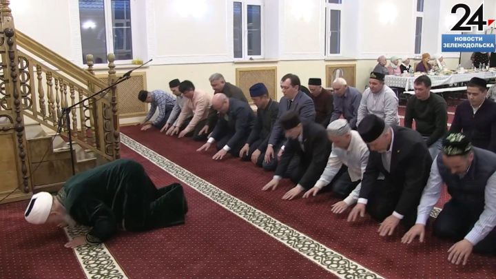 В Зеленодольске провели разговение-ифтар с участием главы района и представителем Всемирного Конгресса татар