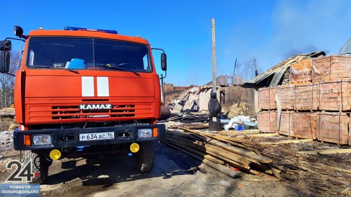 Произошел пожар в одном из частных домов в поселке Ремплер