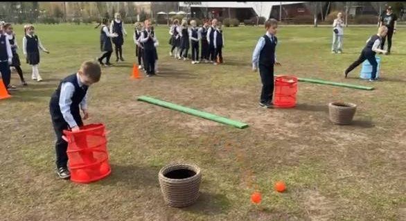 В парке «Авангард» стартовала городская акция «Весна! Победа! Мир!», посвященная 80-летию Великой Победы