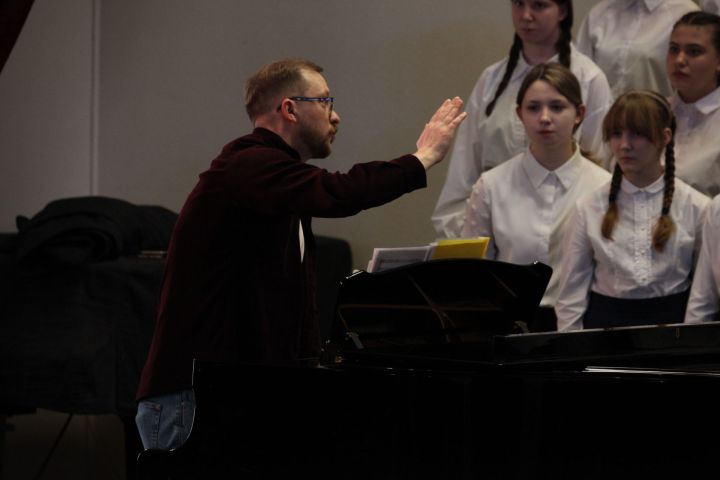 В Детской музыкальной школе выступили студенты и преподаватели Казанской государственной консерватории им. Жиганова
