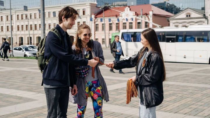 Жители Татарстана дали старт международной акции «Георгиевская ленточка»
