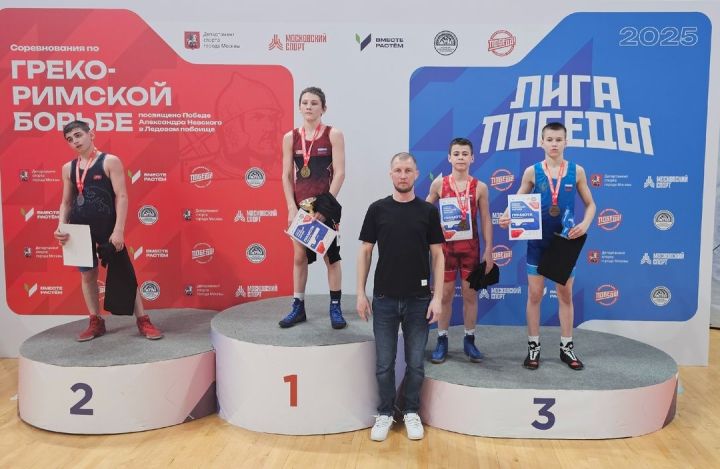 Зеленодольские борцы завоевали пять медалей на престижном турнире «Лига Победы»