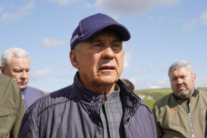 Рустам Минниханов дал указ властям Зеленодольского района активнее развивать малые хозяйства