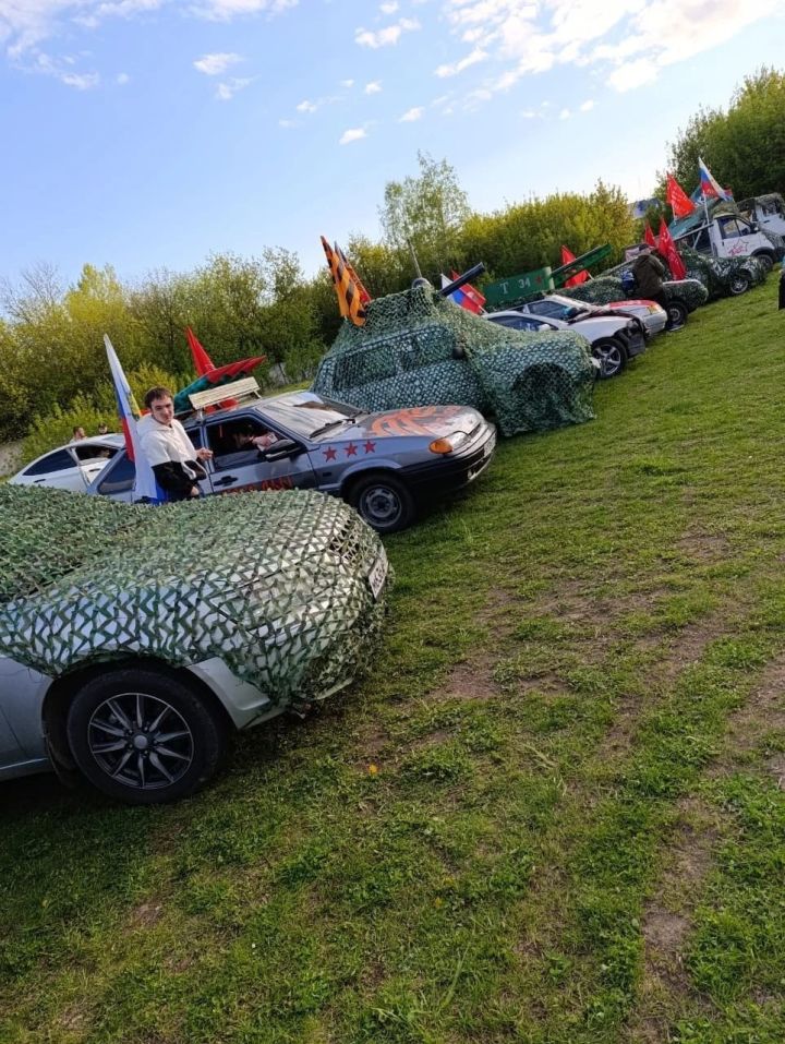 Впервые в Васильево прошел конкурс-выставка «Боевая техника»