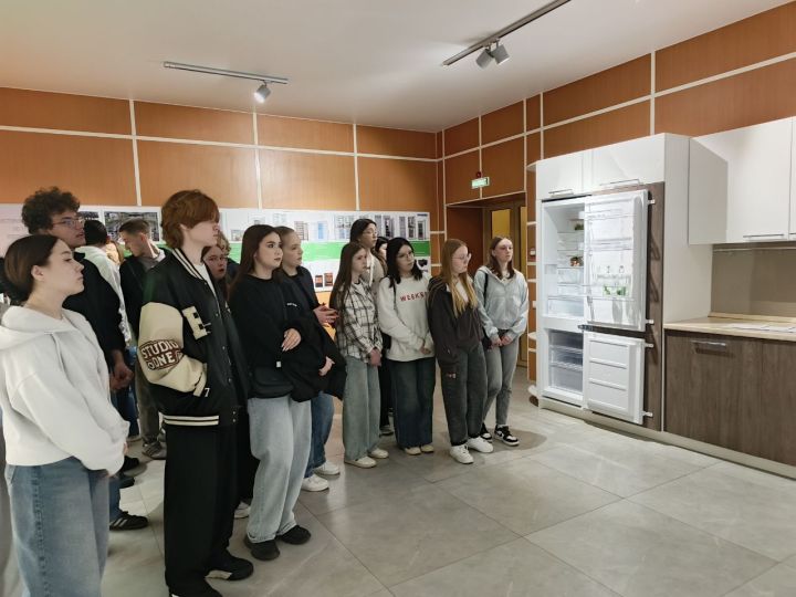 Студентам Зеленодольского механического колледжа организовали экскурсию на завод