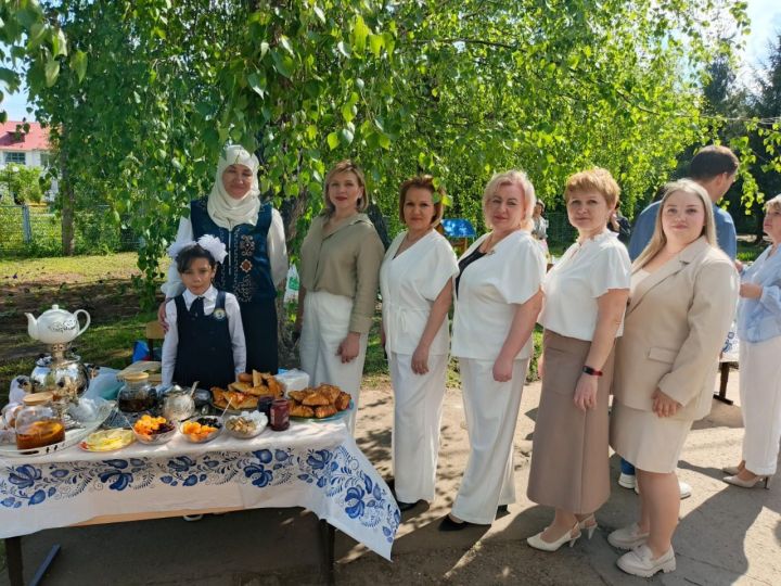 Айшинской гимназии исполнилось 115 лет