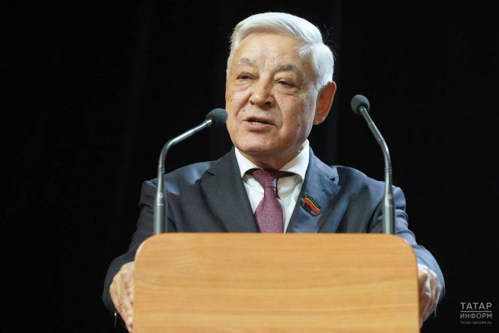 Мухаметшин выразил признательность журналистам в День печати РТ