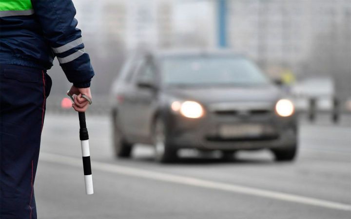 Госдума планирует увеличить штрафы за отказ водителей останавливаться по требованию полиции