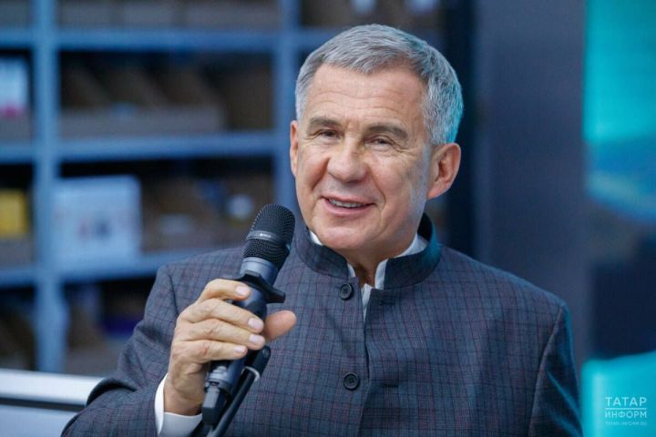 Раис РТ Рустам Минниханов обратился к жителям республики с поздравлениями с Днем России