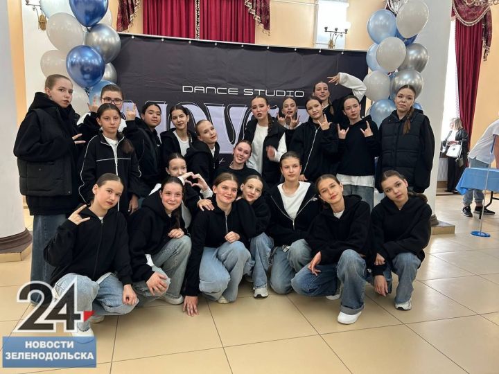 В музыкальном театре «Родина» Зеленодольска прошел юбилейный концерт «MOVE UP»