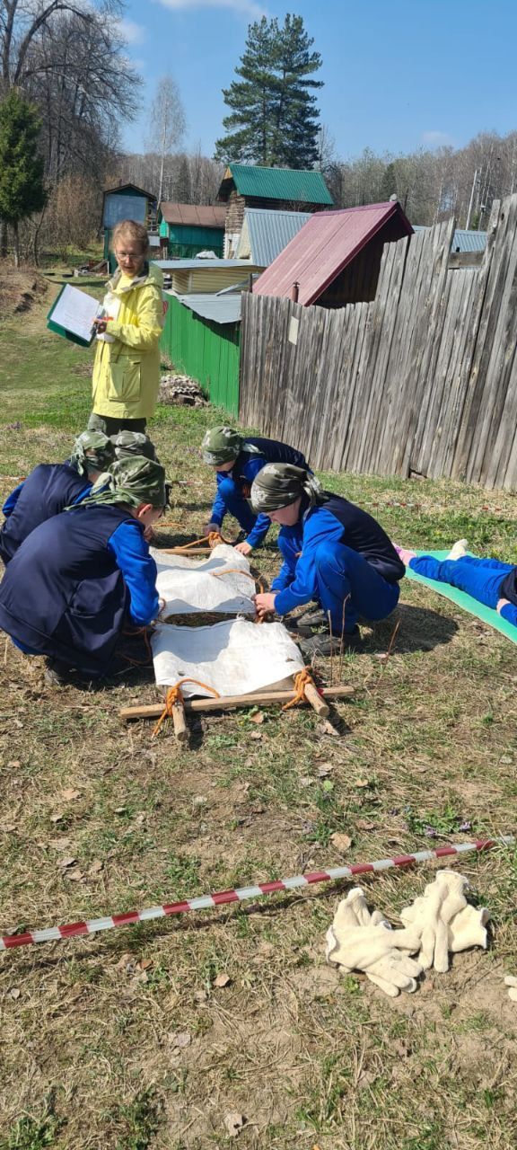 Внучка боевого офицера следует заветам деда