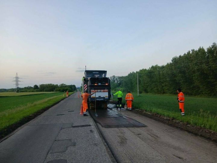 Более 3 километров автодороги будут отремонтированы в Зеленодольском районе