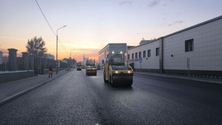 В Казани ведется ремонт улицы Галиаскара Камала в рамках национального проекта