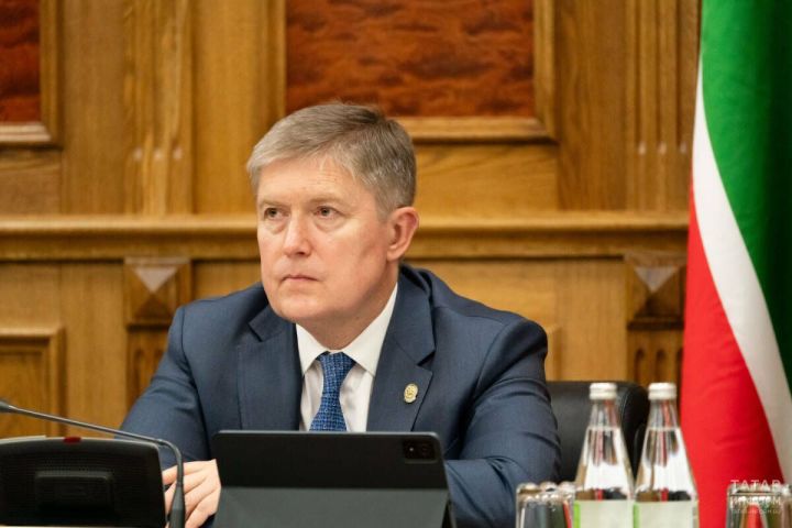 Первый заместитель Премьер-министра РТ Рустам Нигматуллин рассказал о влиянии общества и правительства на антинаркотическую политику