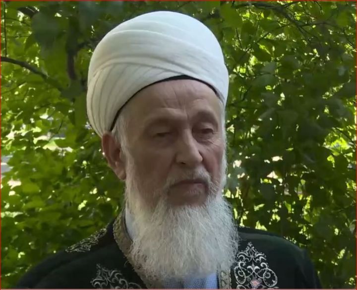 С праздником Курбан-байрам поздравляет имам-мухтасиб Зеленодольска и Зеленольского района Габделхамид хазрат Зиннатуллин