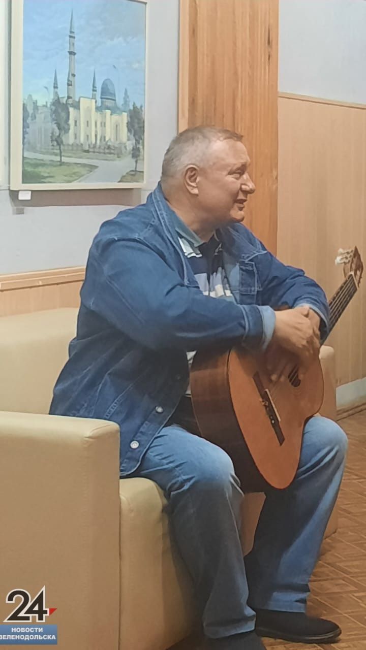 Молодые таланты Зеленодольска: в центральной библиотеке города открылась выставка Катерины Фехер