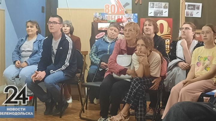 Молодые таланты Зеленодольска: в центральной библиотеке города открылась выставка Катерины Фехер