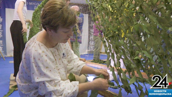 Гармония души: Как учитель музыки из Зеленодольска Резеда Хисамова стала плести сети бойцам