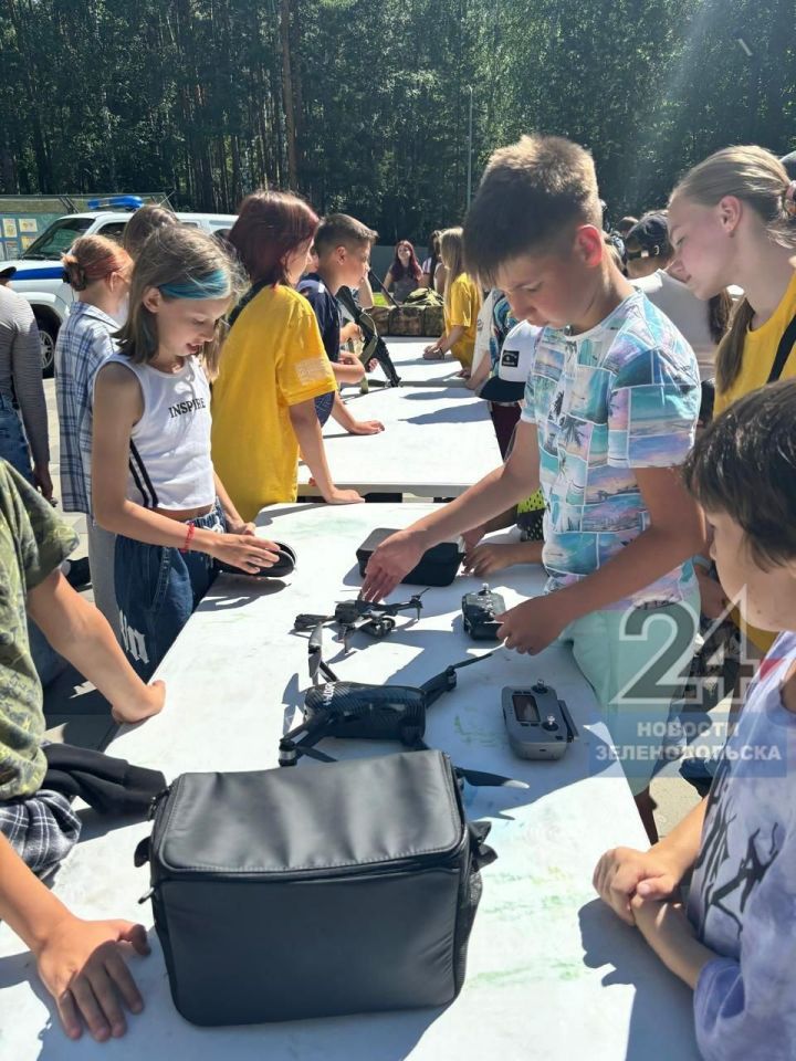 В летнем лагере «Мирас-Наследие» сотрудники ППС и ОГИБДД провели профилактические беседы