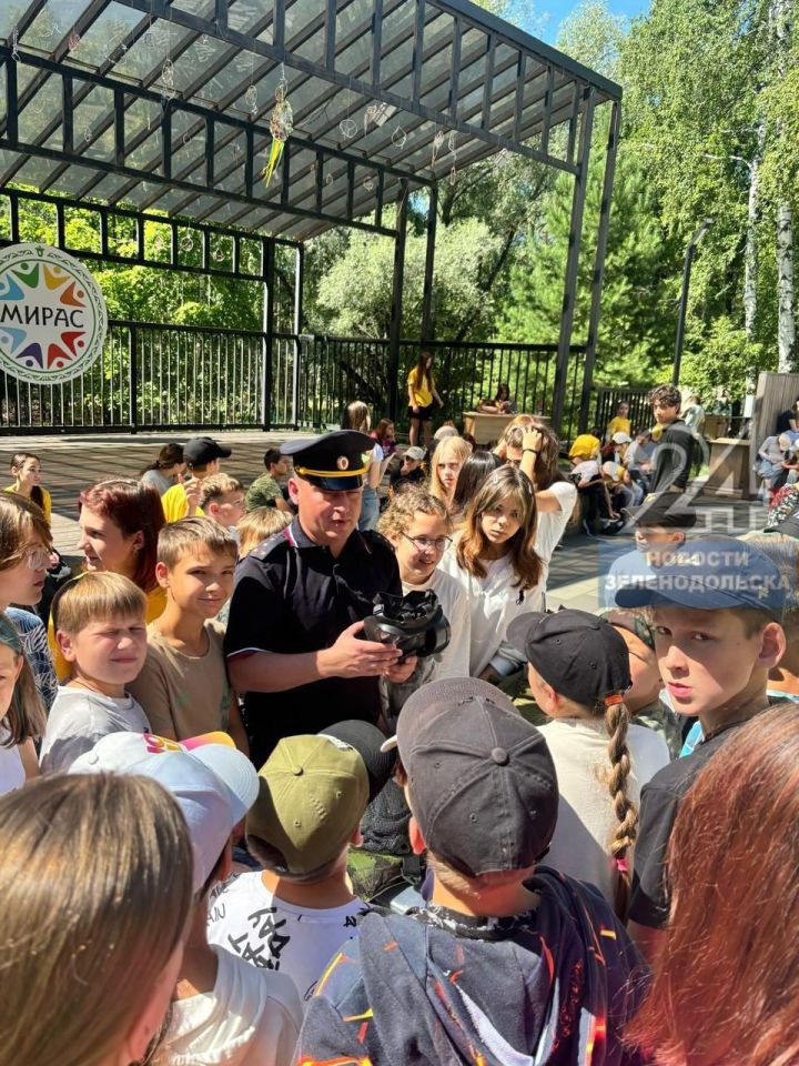 В летнем лагере «Мирас-Наследие» сотрудники ППС и ОГИБДД провели профилактические беседы