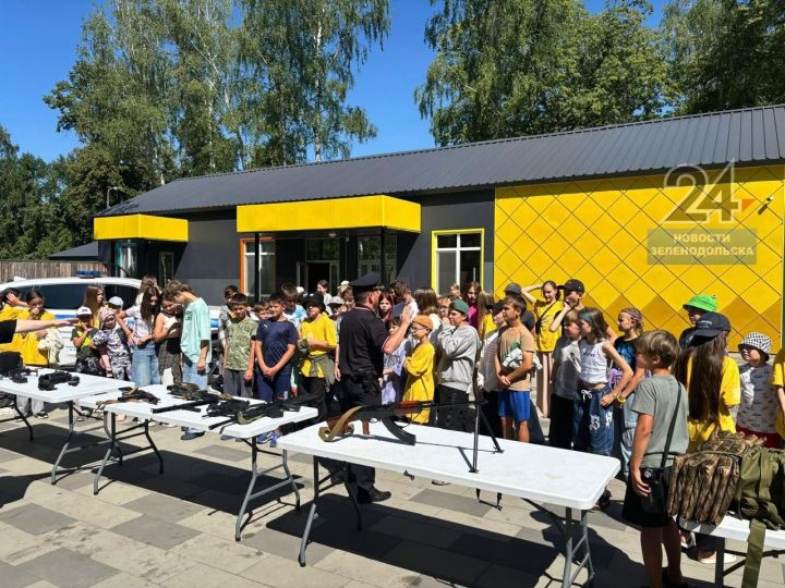 В летнем лагере «Мирас-Наследие» сотрудники ППС и ОГИБДД провели профилактические беседы