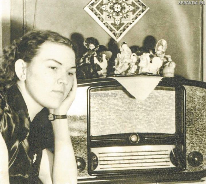 Зеленодольцы с теплотой вспоминают учителя Римму Богатову